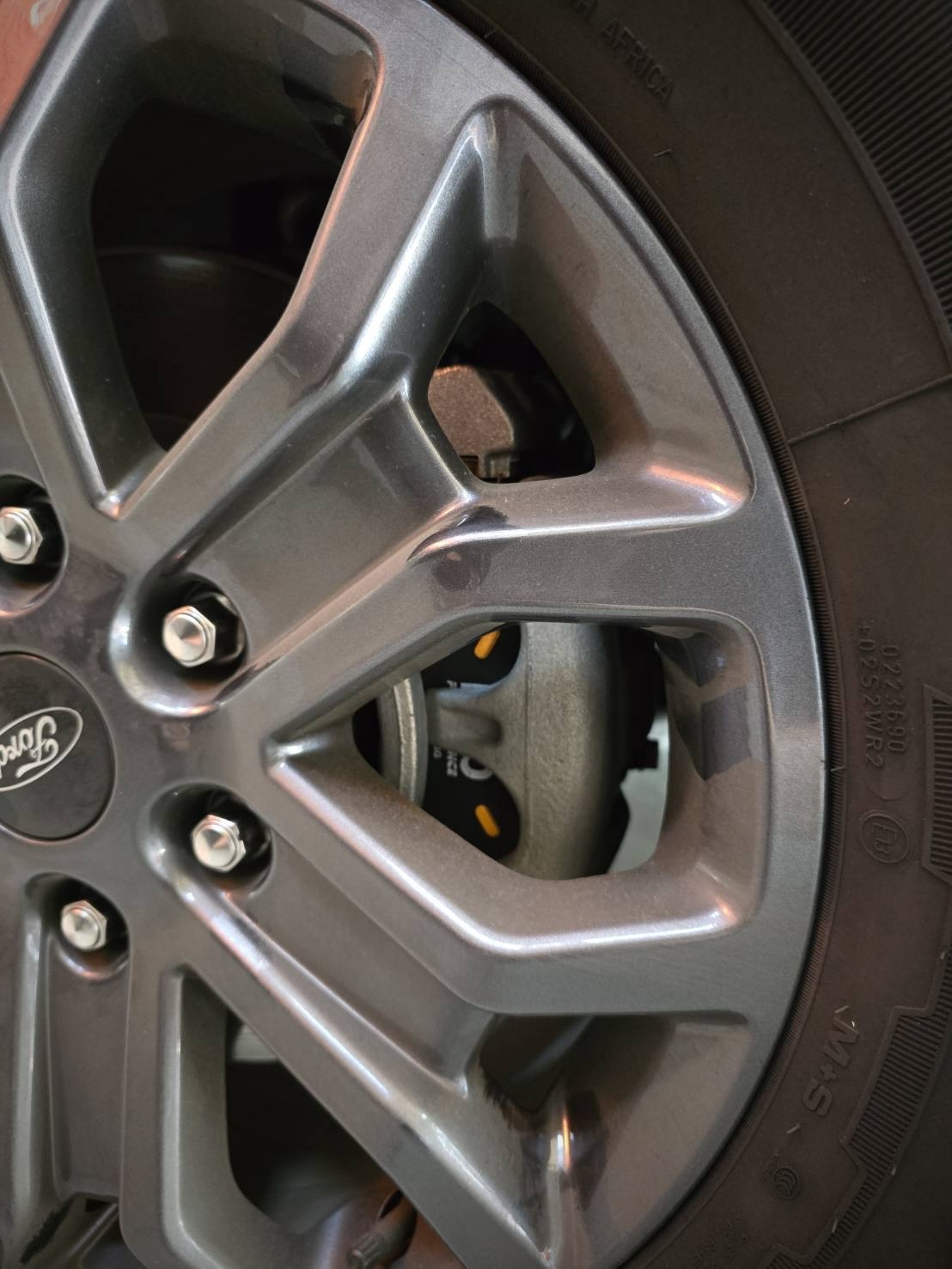 Brake Pads Upgrade Case: FORD Ranger (P703)