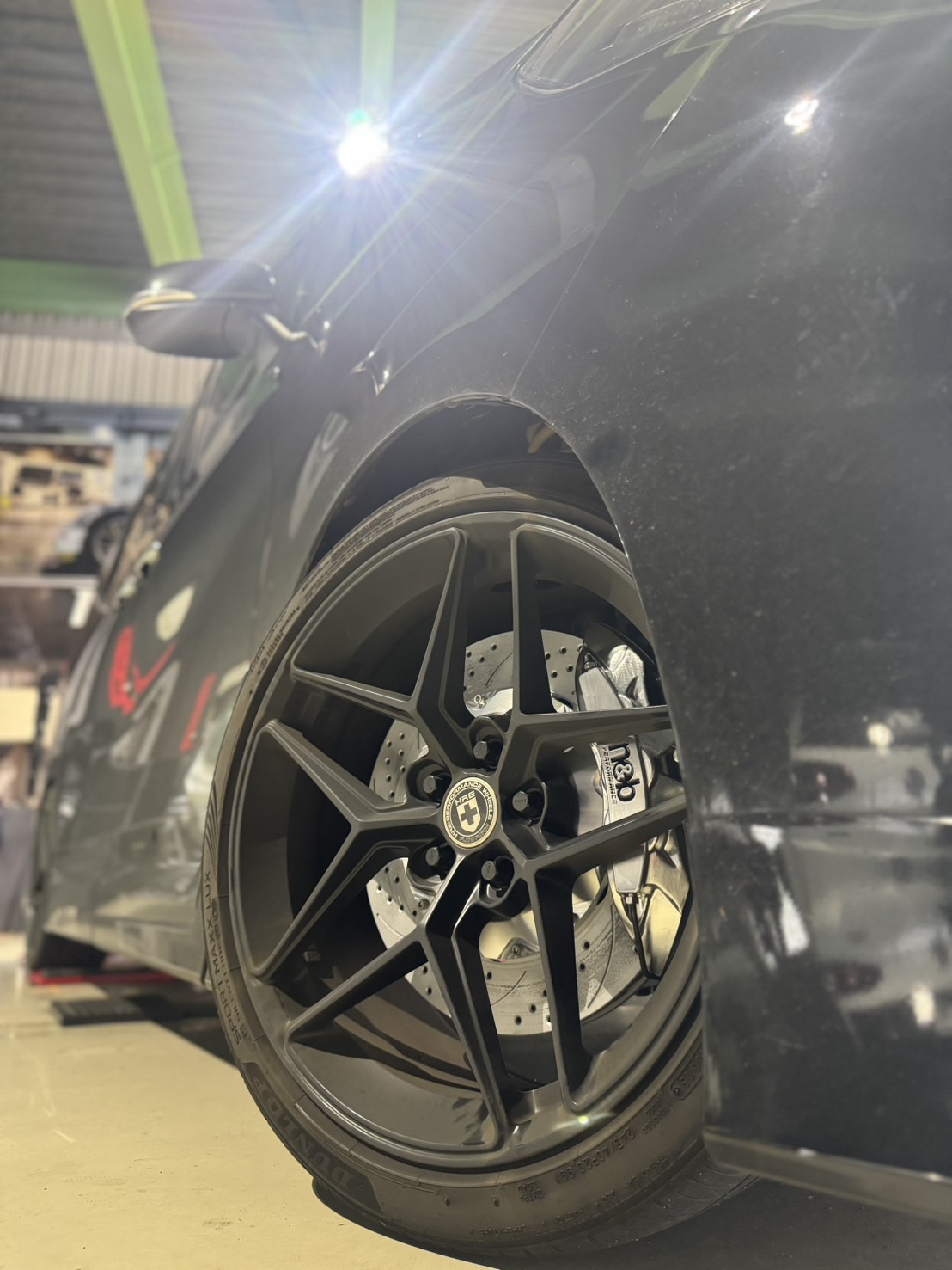 Big Brake Kit Upgrade Case: TOYOTA Alphard (AH30)